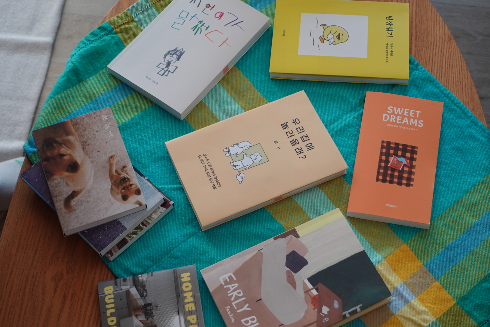 Seoul Publishers Table